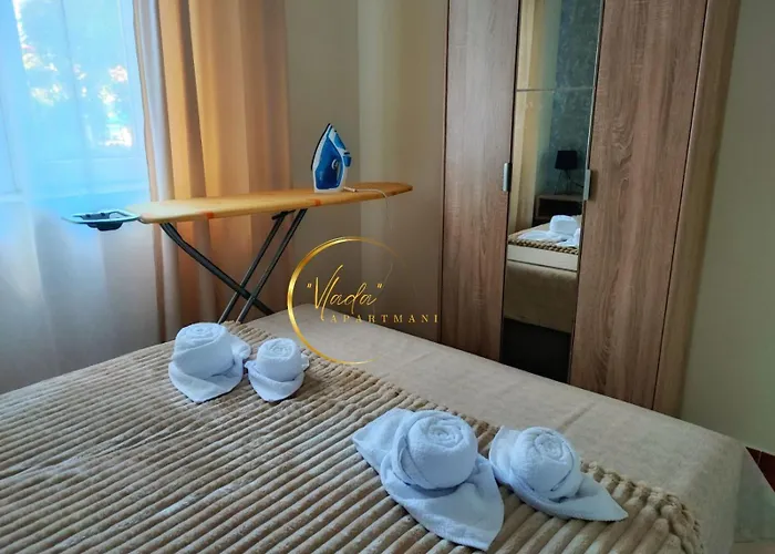 Vlada アパート *